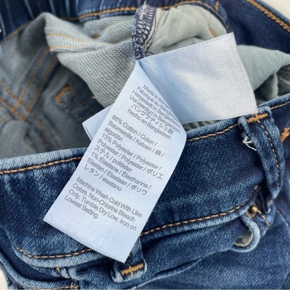 Crewcuts Girls Anywhere Jeans LOT OF 2 in Dark Wash and Light Wash Size 4 - Picture 7 of 14